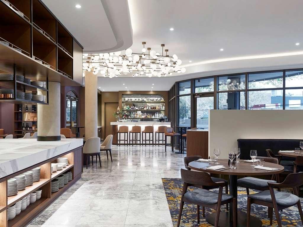 Rydges Ringwood Hotel Restaurant photo